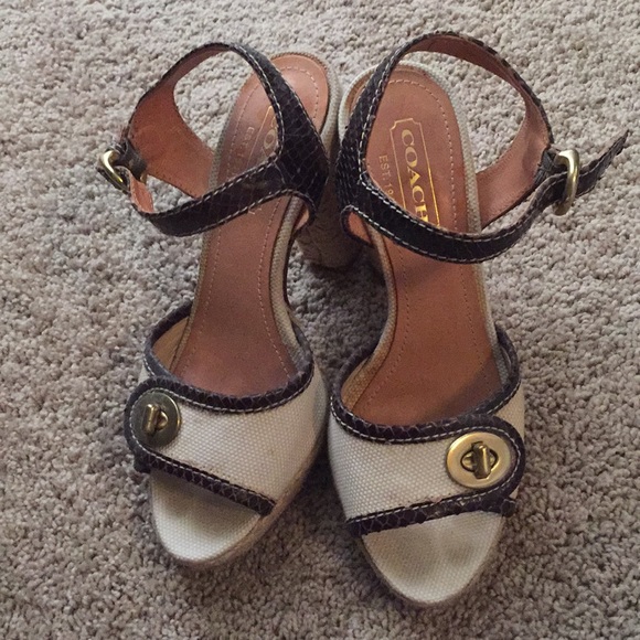 Coach sandals - Picture 3 of 3